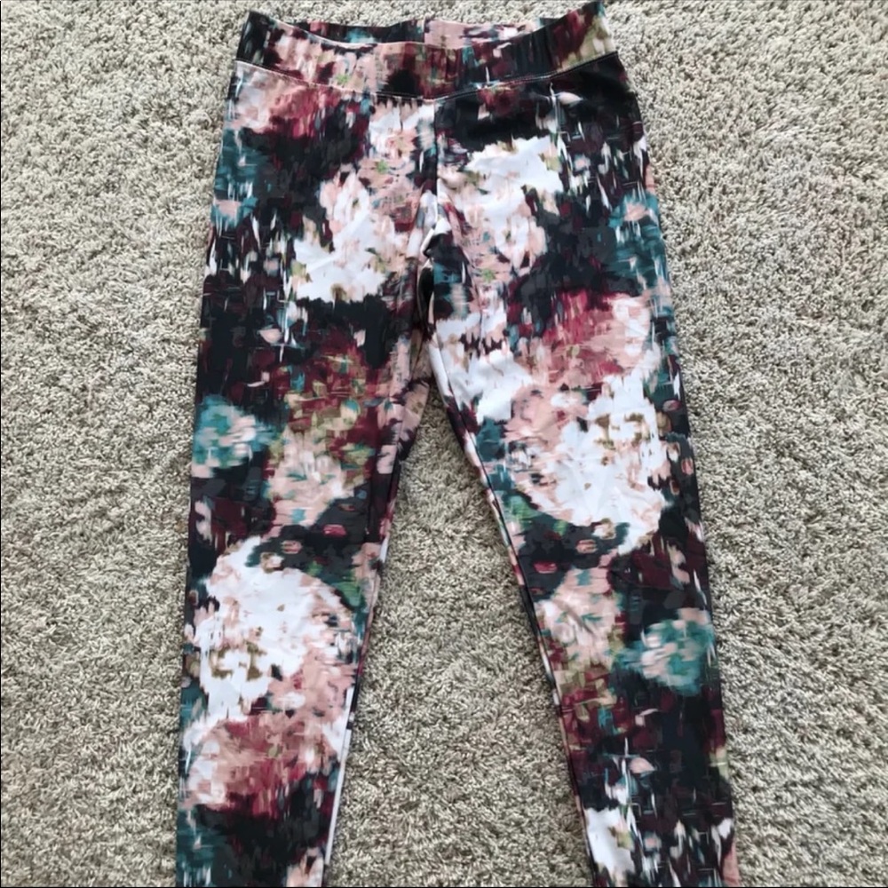 BNWOT American Eagle Leggings
